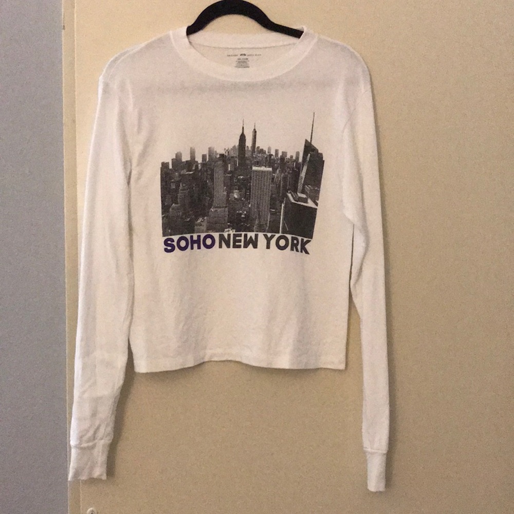 Brandy Melville Soho New York Sweater